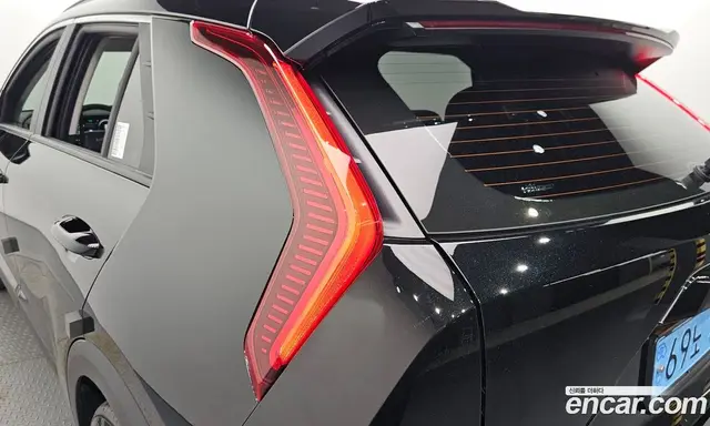 Kia Niro 2023 0.2 автомат (гидро), миниатюра 9