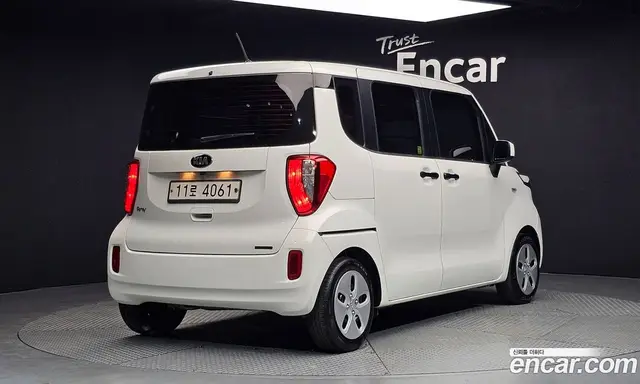 Kia Ray 2015 1.0 автомат (гидро), миниатюра 2 Kia Ray 2015 1.0 автомат (гидро), миниатюра 2