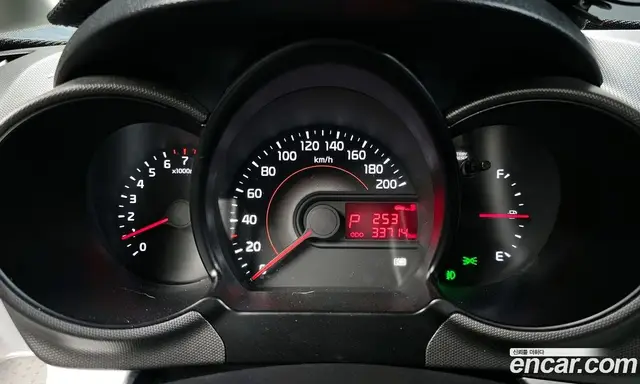 Kia Ray 2015 1.0 автомат (гидро), миниатюра 11 Kia Ray 2015 1.0 автомат (гидро), миниатюра 11