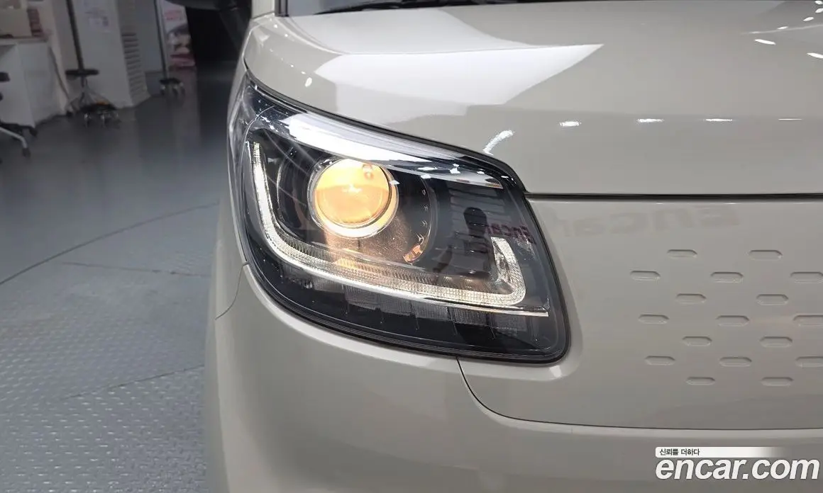 Kia Ray 2021 1.0 автомат (гидро), фото 7