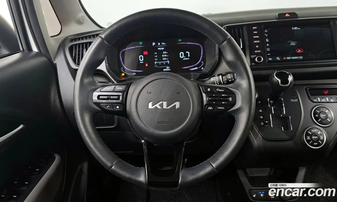 Kia Ray 2022 1.0 автомат (гидро), фото 18