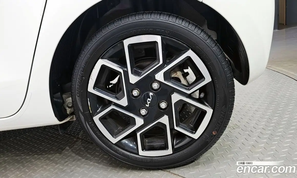 Kia Ray 2022 1.0 автомат (гидро), фото 6