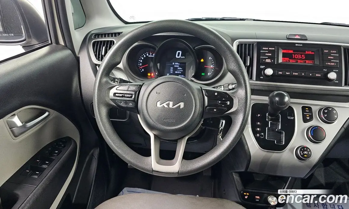 Kia Ray 2022 1.0 автомат (гидро), фото 20 Kia Ray 2022 1.0 автомат (гидро), фото 20