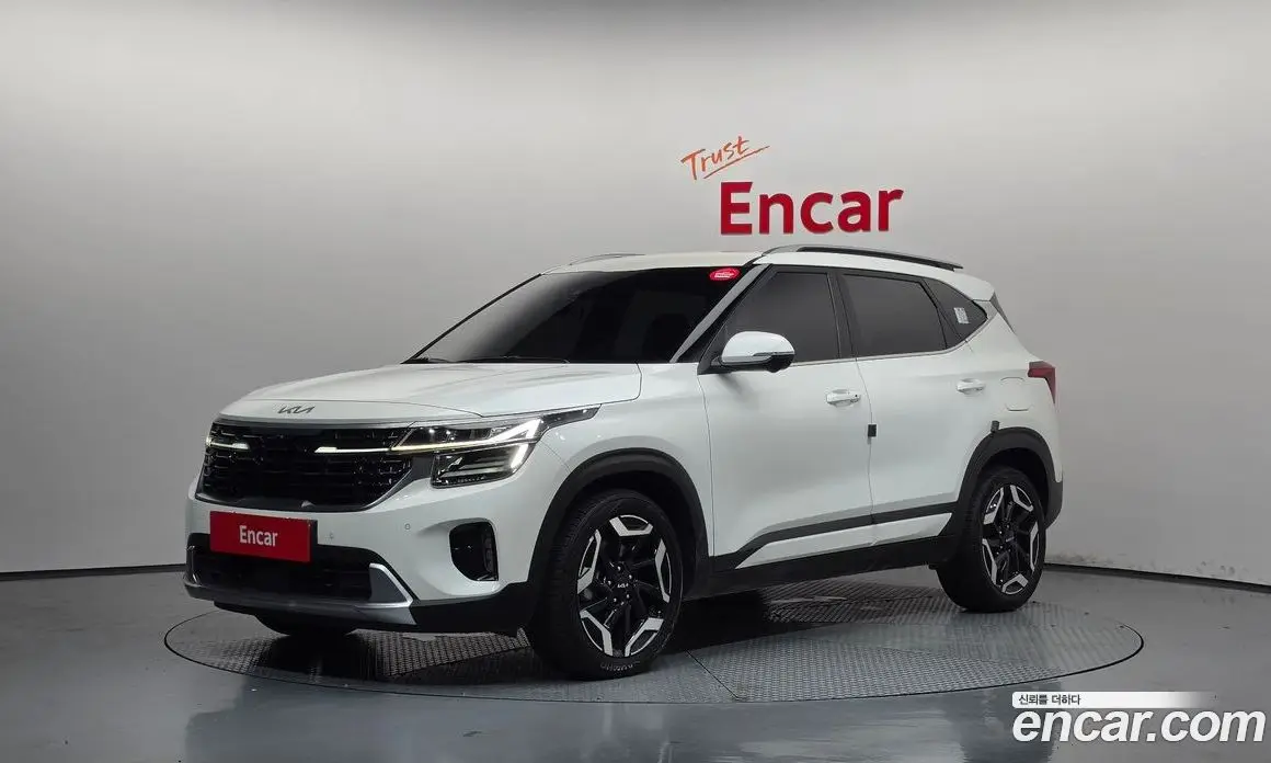 Kia Seltos 2023 1.6 автомат (гидро), фото 1 Kia Seltos 2023 1.6 автомат (гидро), фото 1
