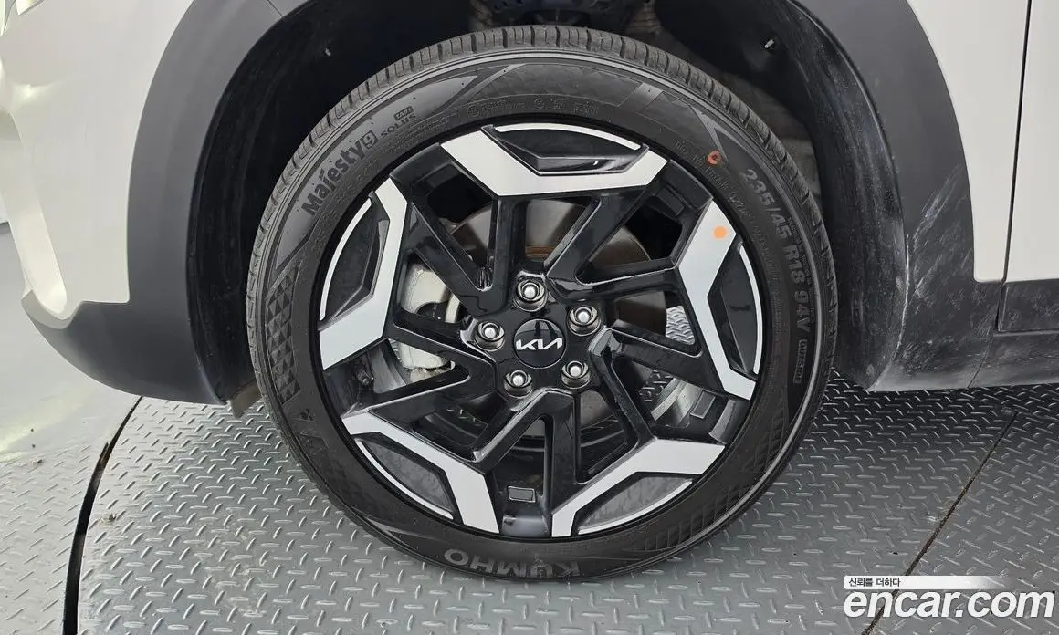 Kia Seltos 2023 1.6 автомат (гидро), фото 5 Kia Seltos 2023 1.6 автомат (гидро), фото 5