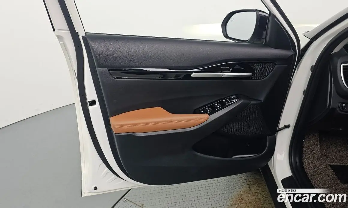 Kia Seltos 2024 1.6 автомат (гидро), фото 14 Kia Seltos 2024 1.6 автомат (гидро), фото 14