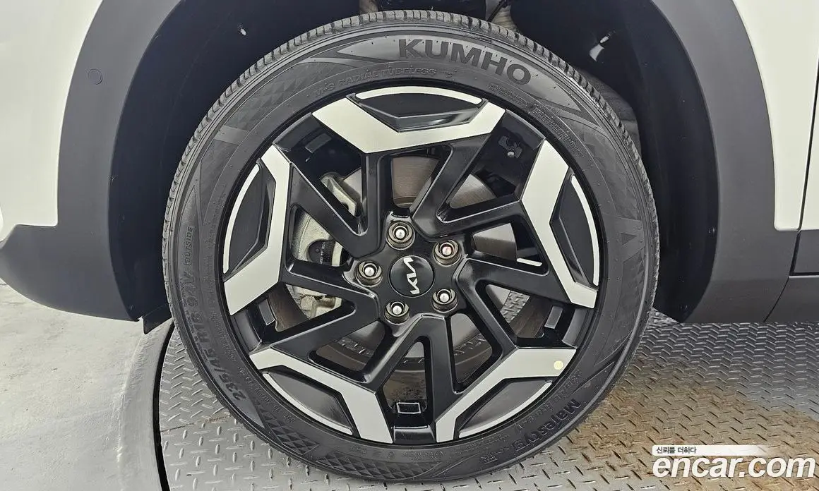 Kia Seltos 2024 1.6 автомат (гидро), фото 5 Kia Seltos 2024 1.6 автомат (гидро), фото 5