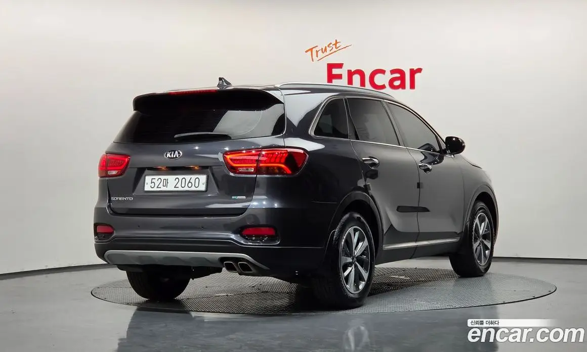 Kia Sorento 2019 2.0 автомат (гидро), фото 2 Kia Sorento 2019 2.0 автомат (гидро), фото 2