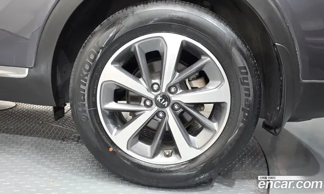 Kia Sorento 2019 2.0 автомат (гидро), миниатюра 7 Kia Sorento 2019 2.0 автомат (гидро), миниатюра 7