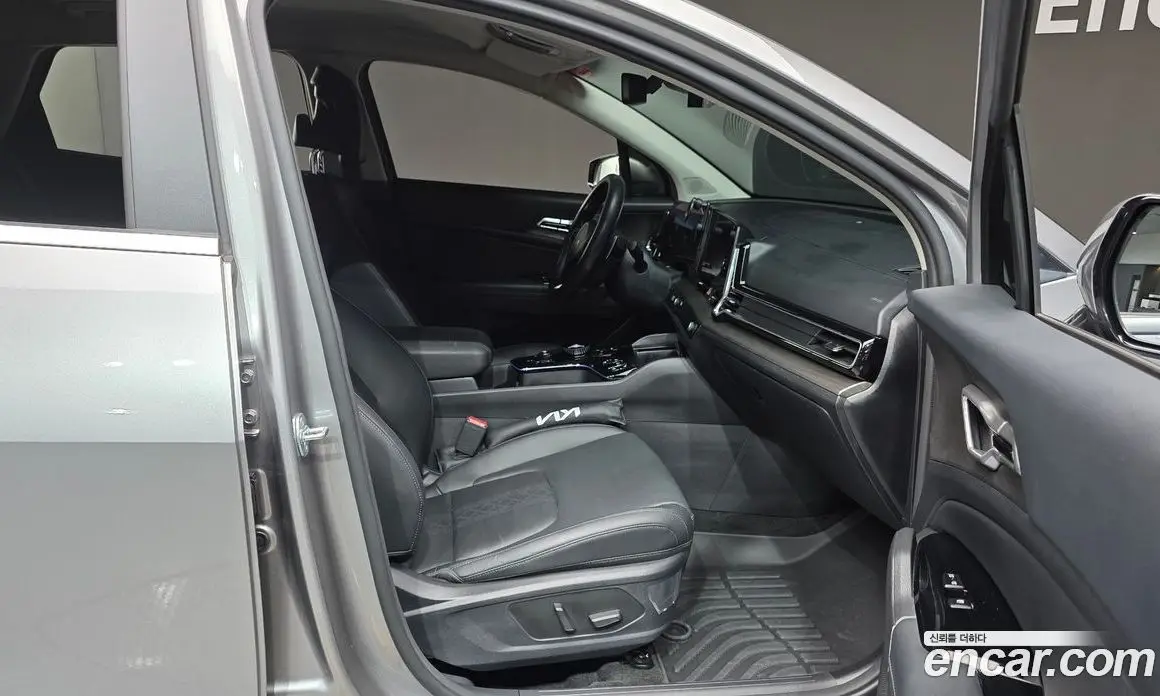 Kia Sportage 2023 2.0 автомат (гидро), фото 13 Kia Sportage 2023 2.0 автомат (гидро), фото 13