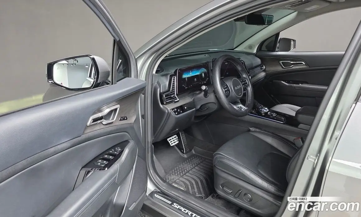Kia Sportage 2023 2.0 автомат (гидро), фото 17 Kia Sportage 2023 2.0 автомат (гидро), фото 17