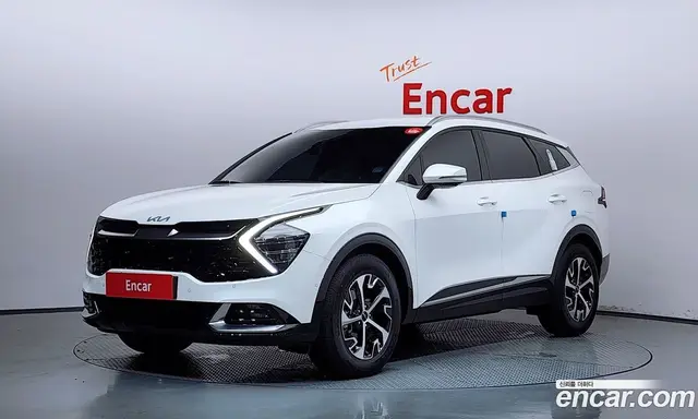 Kia Sportage, 2024, 15 663 км