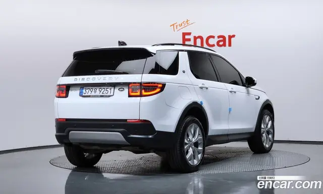 Land Rover Discovery Sport 2022 2.0 автомат (гидро), миниатюра 2