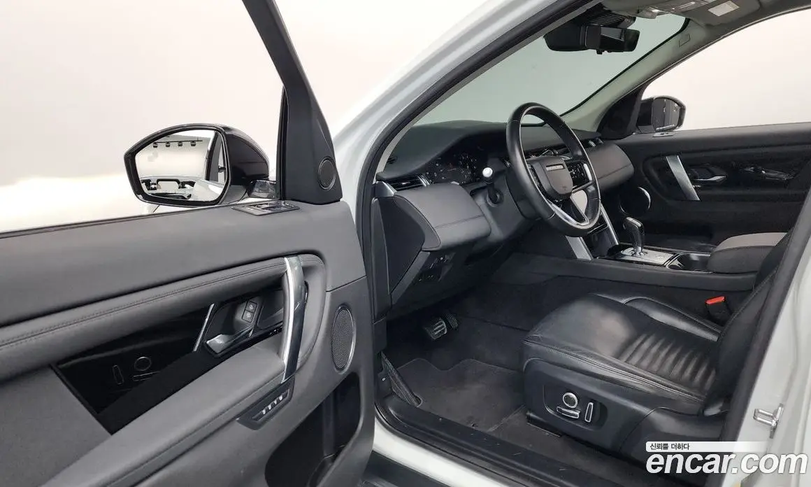 Land Rover Discovery Sport 2022 2.0 автомат (гидро), фото 13