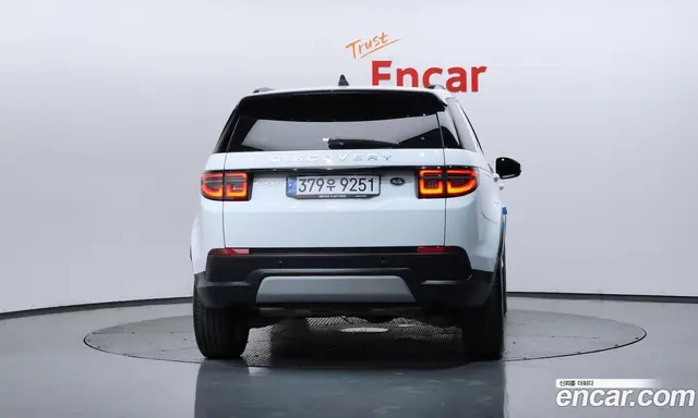 Land Rover Discovery Sport 2022 2.0 автомат (гидро), миниатюра 4