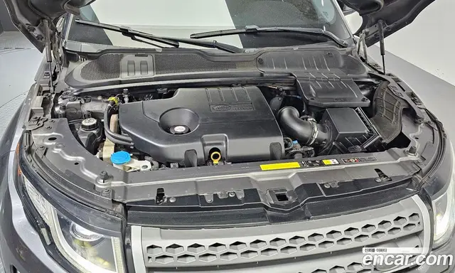 Land Rover Range Rover Evoque 2018 2.0 автомат (гидро), миниатюра 6 Land Rover Range Rover Evoque 2018 2.0 автомат (гидро), миниатюра 6