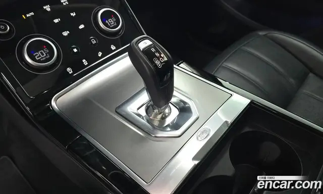 Land Rover Range Rover Evoque 2023 2.0 автомат (гидро), миниатюра 12
