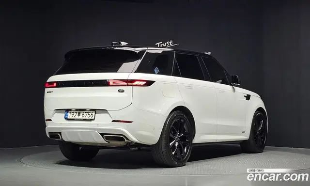 Land Rover Range Rover Sport 2023 3.0 автомат (гидро), миниатюра 2