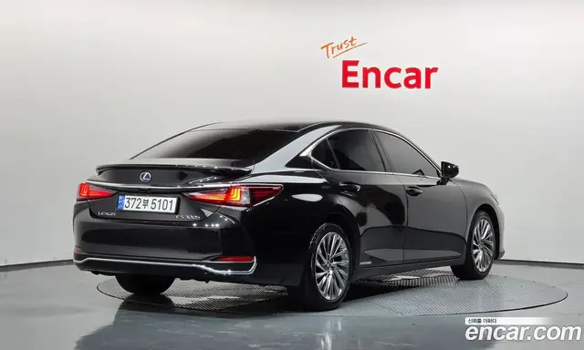 Lexus ES 2021 2.5 автомат (гидро), миниатюра 2