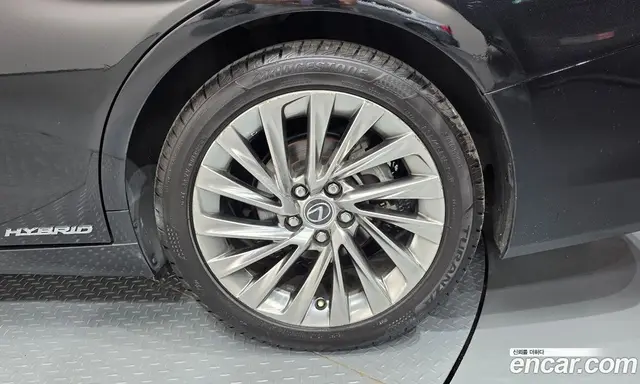 Lexus ES 2021 2.5 автомат (гидро), миниатюра 7
