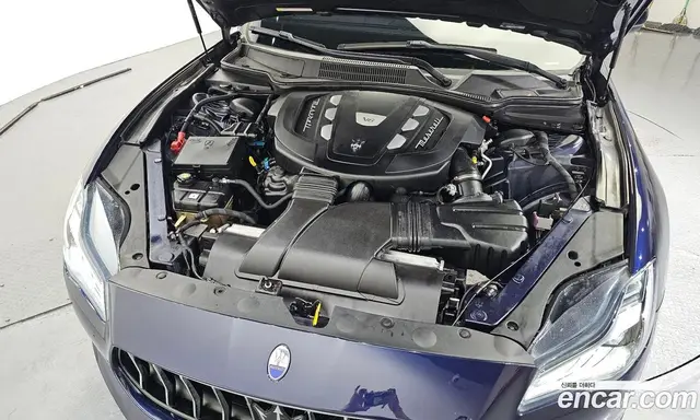 Maserati Quattroporte 2018 3.0 автомат (гидро), миниатюра 6