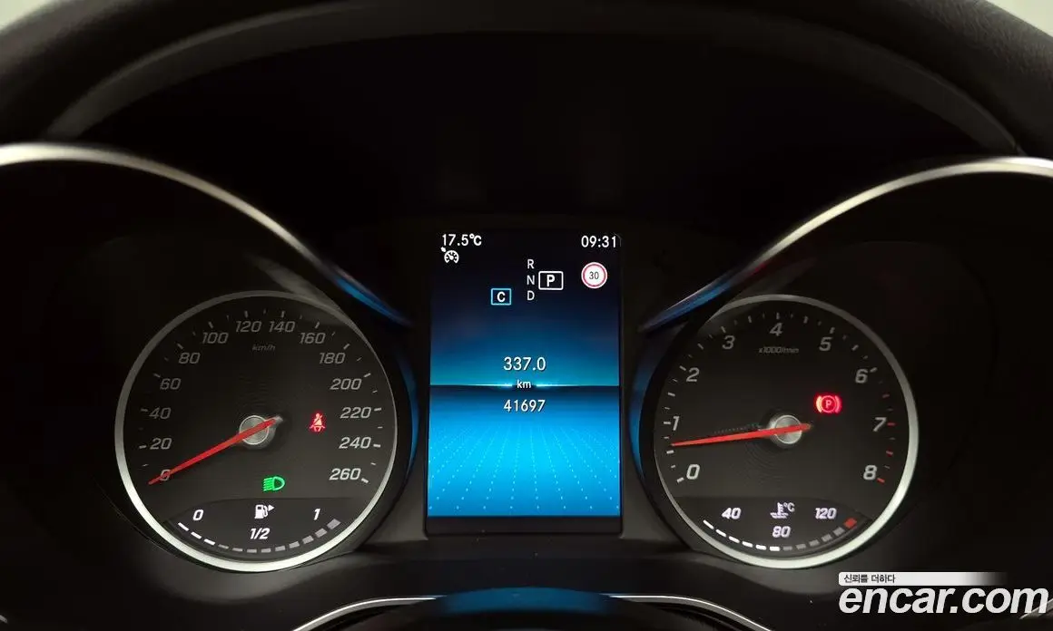 Mercedes-Benz C-Class 2019 2.0 автомат (гидро), фото 11 Mercedes-Benz C-Class 2019 2.0 автомат (гидро), фото 11