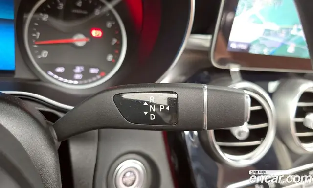 Mercedes-Benz C-Class 2019 2.0 автомат (гидро), миниатюра 12
