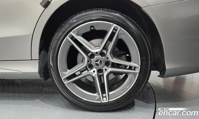 Mercedes-Benz C-Class 2020 2.0 автомат (гидро), миниатюра 7 Mercedes-Benz C-Class 2020 2.0 автомат (гидро), миниатюра 7