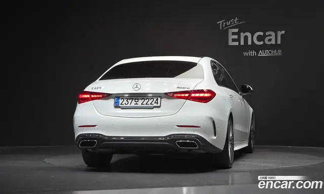 Mercedes-Benz C-Class 2023 2.0 автомат (гидро), миниатюра 3 Mercedes-Benz C-Class 2023 2.0 автомат (гидро), миниатюра 3