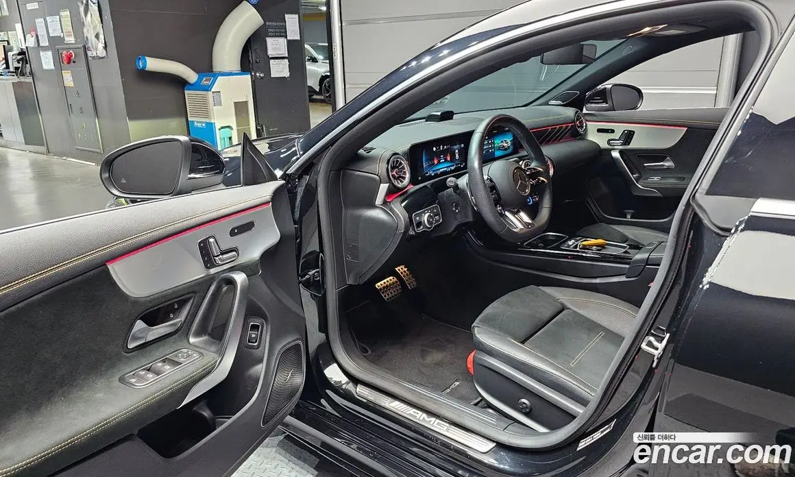 Mercedes-Benz CLA-Class 2024 2.0 автомат (гидро), фото 13
