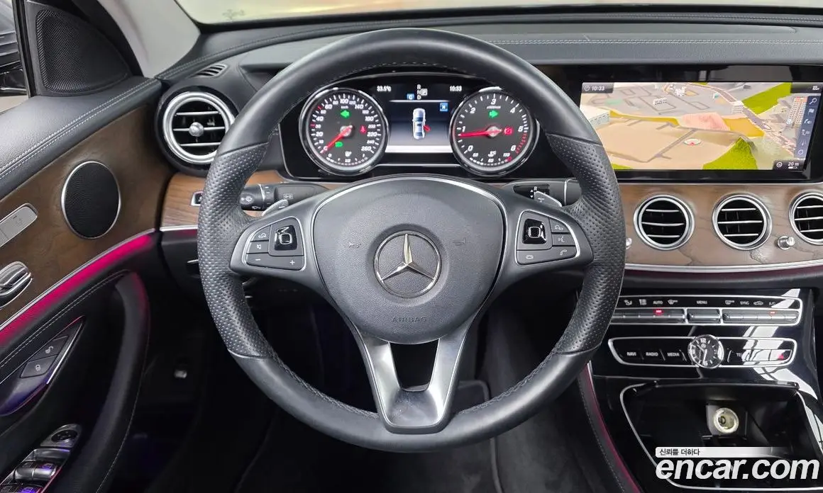 Mercedes-Benz E-Class 2018 1.9 автомат (гидро), фото 19 Mercedes-Benz E-Class 2018 1.9 автомат (гидро), фото 19