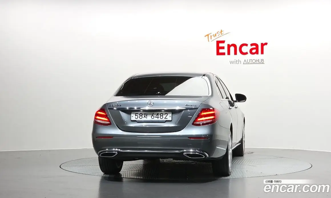 Mercedes-Benz E-Class 2018 1.9 автомат (гидро), фото 3 Mercedes-Benz E-Class 2018 1.9 автомат (гидро), фото 3