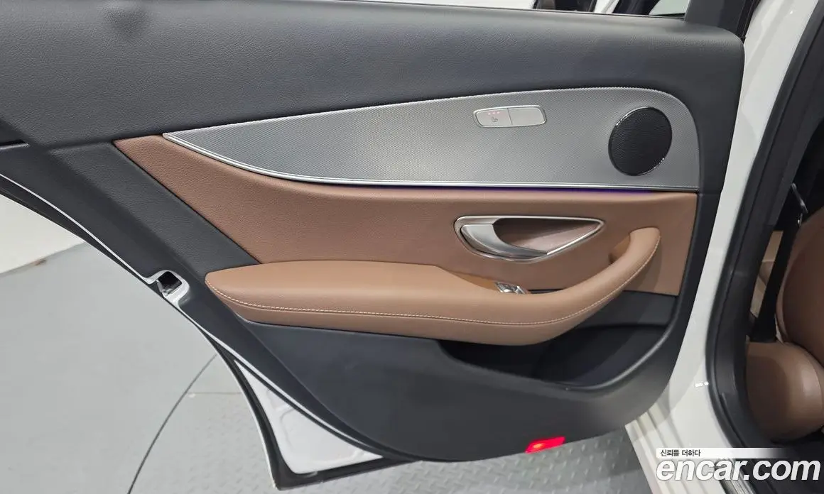 Mercedes-Benz E-Class 2020 2.0 автомат (гидро), фото 15