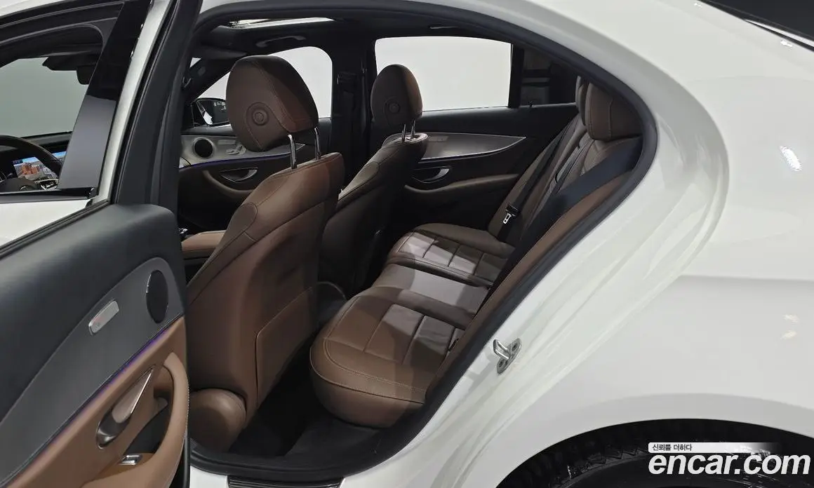 Mercedes-Benz E-Class 2020 2.0 автомат (гидро), фото 17