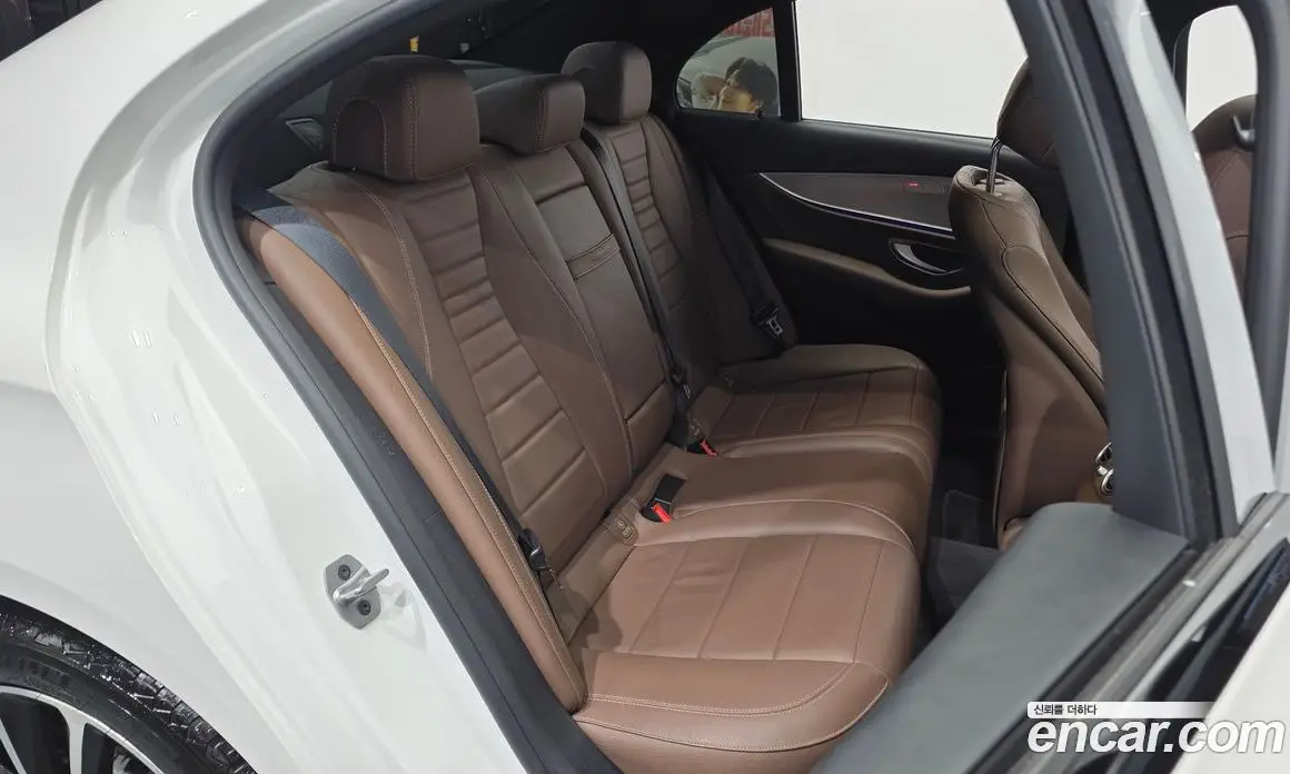 Mercedes-Benz E-Class 2020 2.0 автомат (гидро), фото 18