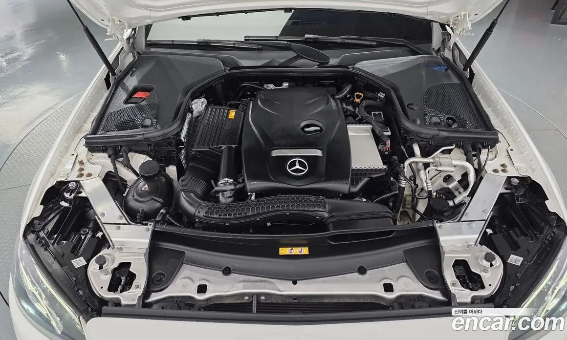 Mercedes-Benz E-Class 2020 2.0 автомат (гидро), фото 6