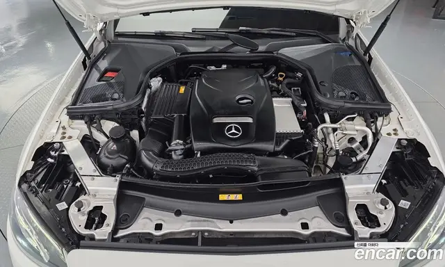 Mercedes-Benz E-Class 2020 2.0 автомат (гидро), миниатюра 6