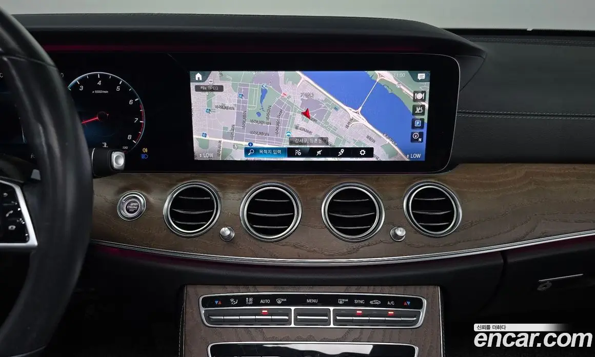 Mercedes-Benz E-Class 2021 2.0 автомат (гидро), фото 19