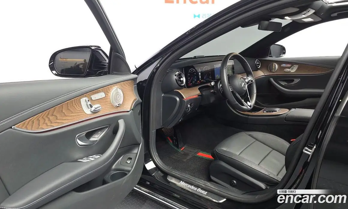 Mercedes-Benz E-Class 2023 1.9 автомат (гидро), фото 13 Mercedes-Benz E-Class 2023 1.9 автомат (гидро), фото 13
