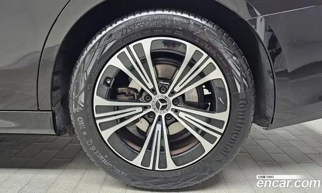 Mercedes-Benz E-Class 2024 2.0 автомат (гидро), миниатюра 7