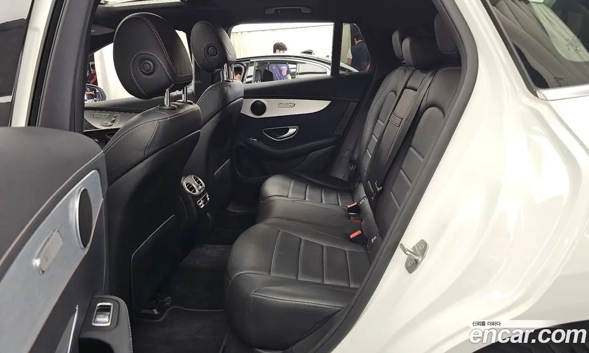 Mercedes-Benz EQC 2020 0.2 автомат (гидро), фото 16