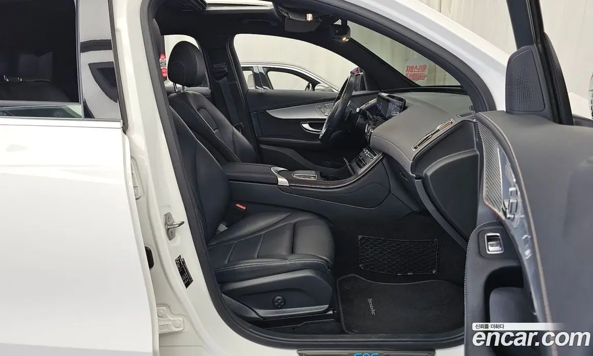 Mercedes-Benz EQC 2020 0.2 автомат (гидро), фото 17