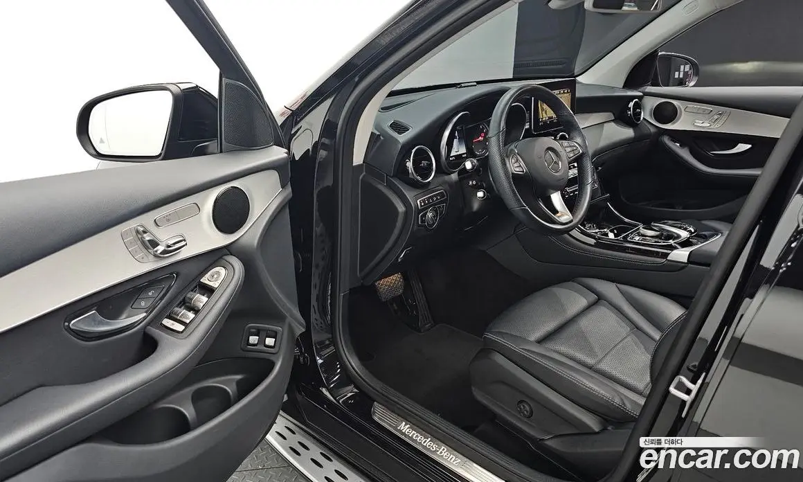 Mercedes-Benz GLC-Class 2018 2.0 автомат (гидро), фото 16 Mercedes-Benz GLC-Class 2018 2.0 автомат (гидро), фото 16