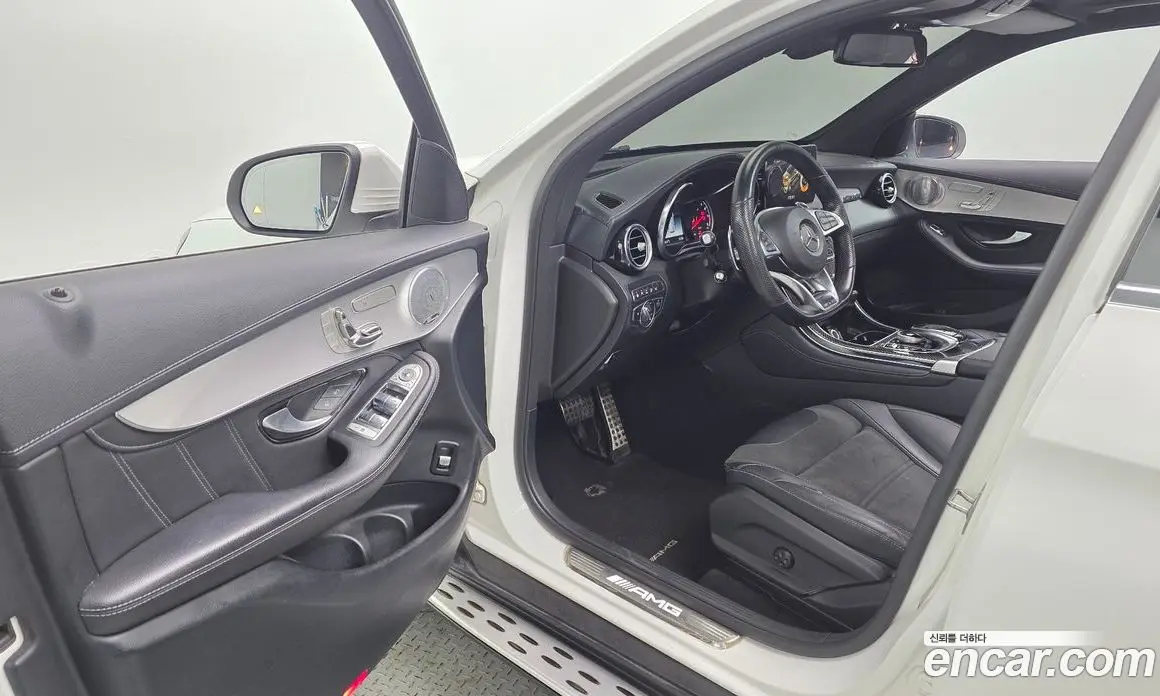 Mercedes-Benz GLC-Class 2018 4.0 автомат (гидро), фото 13 Mercedes-Benz GLC-Class 2018 4.0 автомат (гидро), фото 13