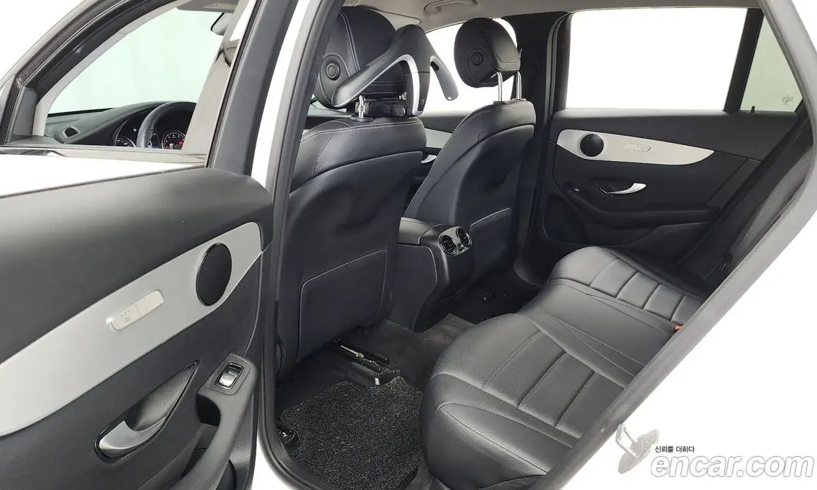 Mercedes-Benz GLC-Class 2019 2.0 автомат (гидро), фото 16 Mercedes-Benz GLC-Class 2019 2.0 автомат (гидро), фото 16