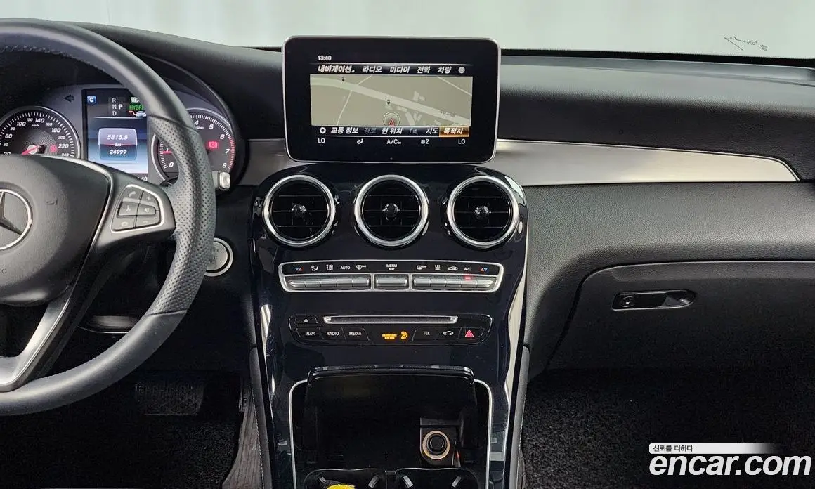 Mercedes-Benz GLC-Class 2019 2.0 автомат (гидро), фото 20 Mercedes-Benz GLC-Class 2019 2.0 автомат (гидро), фото 20