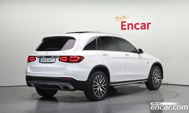 Mercedes-Benz GLC-Class 2021 2.0 автомат (гидро), миниатюра 2