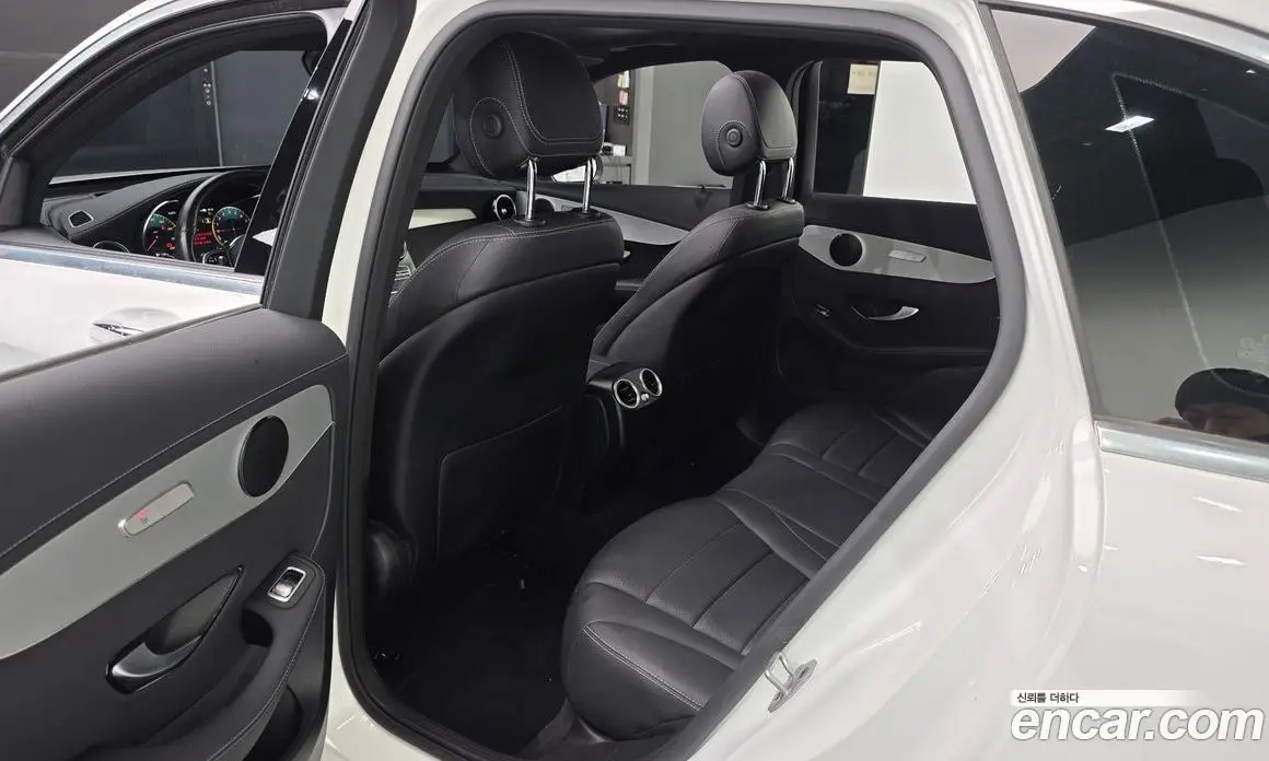 Mercedes-Benz GLC-Class 2021 2.0 автомат (гидро), фото 17