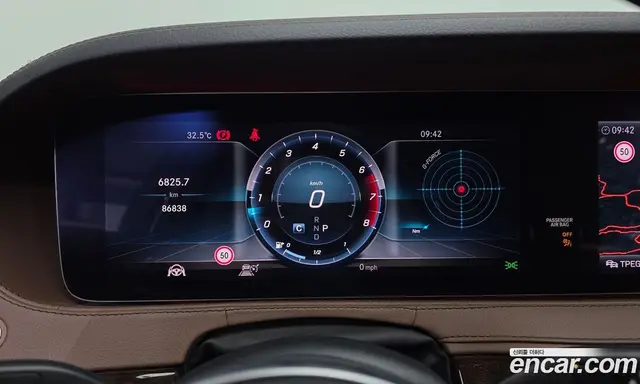 Mercedes-Benz S-Class 2019 4.0 автомат (гидро), миниатюра 11