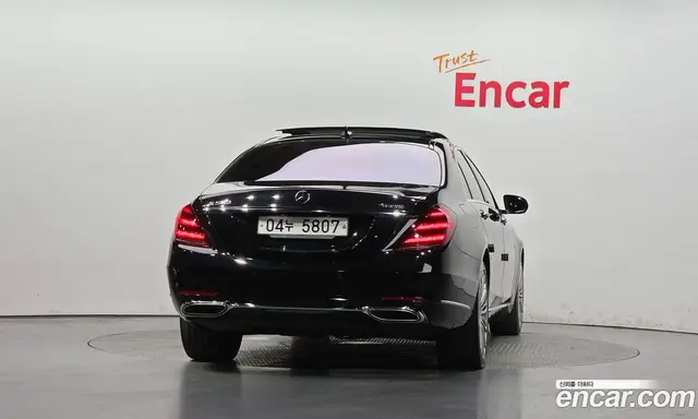 Mercedes-Benz S-Class 2019 4.0 автомат (гидро), миниатюра 4
